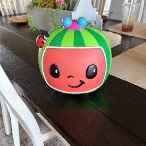 Cocomelon Chase with lights